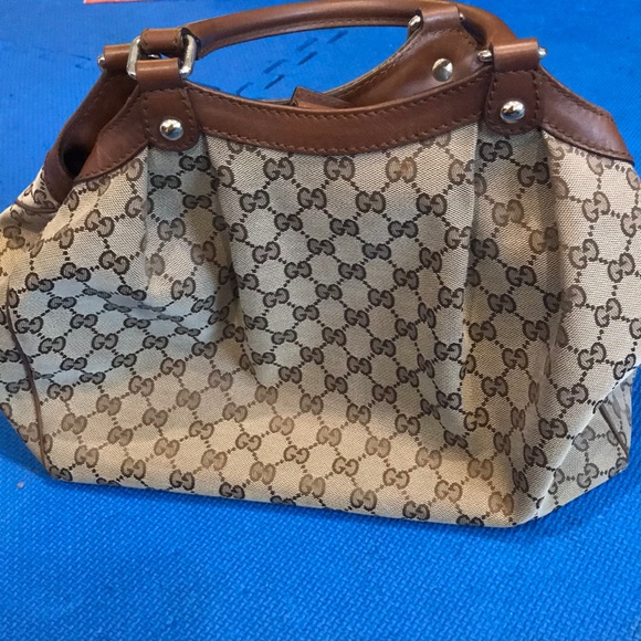 Gucci - Picture 2 of 4